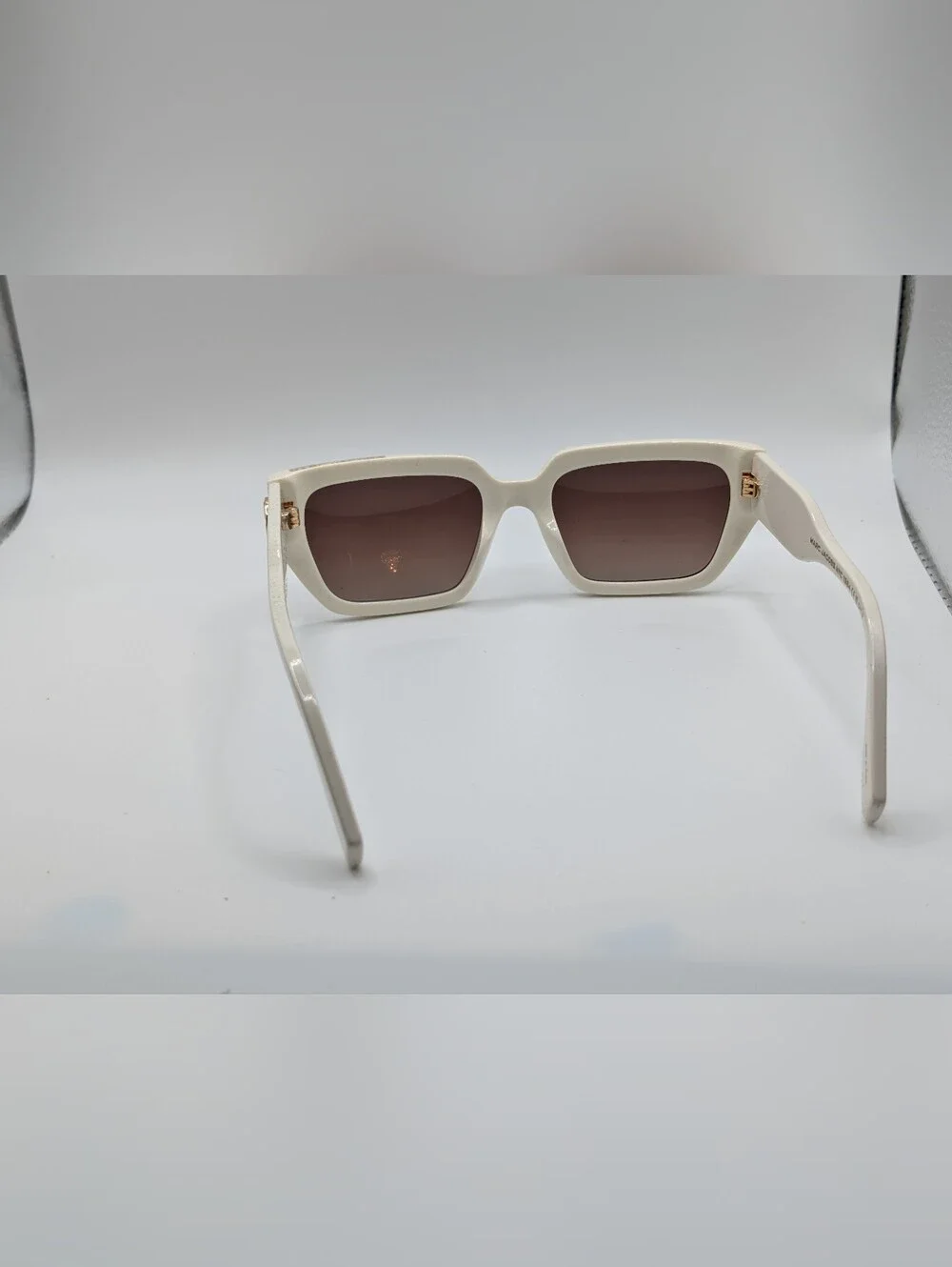 Marc Jacobs Ivory Square Sunglasses MARC 809/S with Hard Case